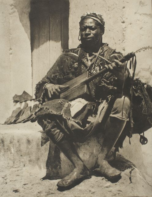 El moro de la guitarra, de Claudi Carbonell El moro de la guitarra, de Claudi Carbonell