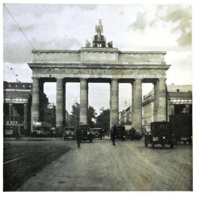 Berlin, 1928. Mario von Bucovich Berlin, 1928. Mario von Bucovich