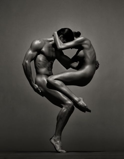 Sina & Anthony. Vienna, 1995 © Andreas H. Bitesnich Sina & Anthony. Vienna, 1995 © Andreas H. Bitesnich