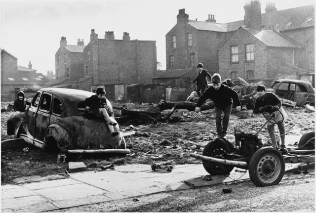 © Shirley Baker State © Shirley Baker State