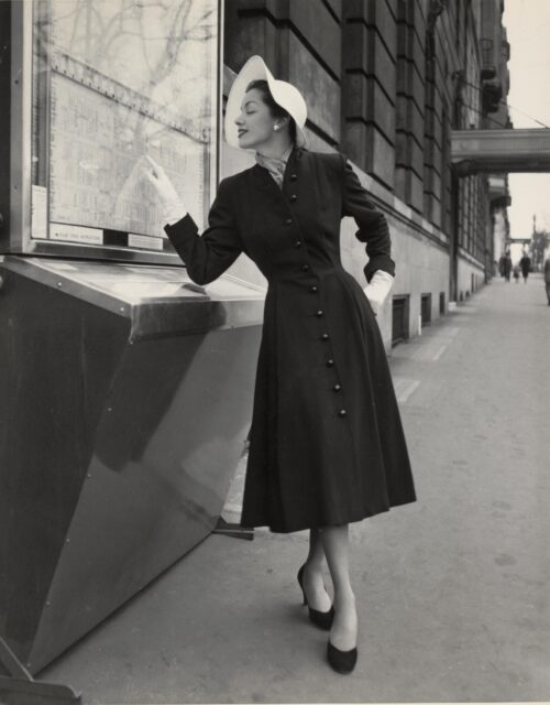 Model (Patricia Tuckwell) Bambi Shmith, ca 1968 © Louis Athol Shmith