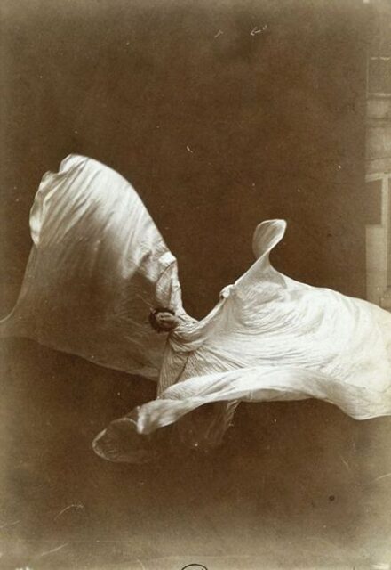 Loie Fuller dancing with her veil, photo by Isaiah West Taber, 1897 Loie Fuller dancing with her veil, photo by Isaiah West Taber, 1897